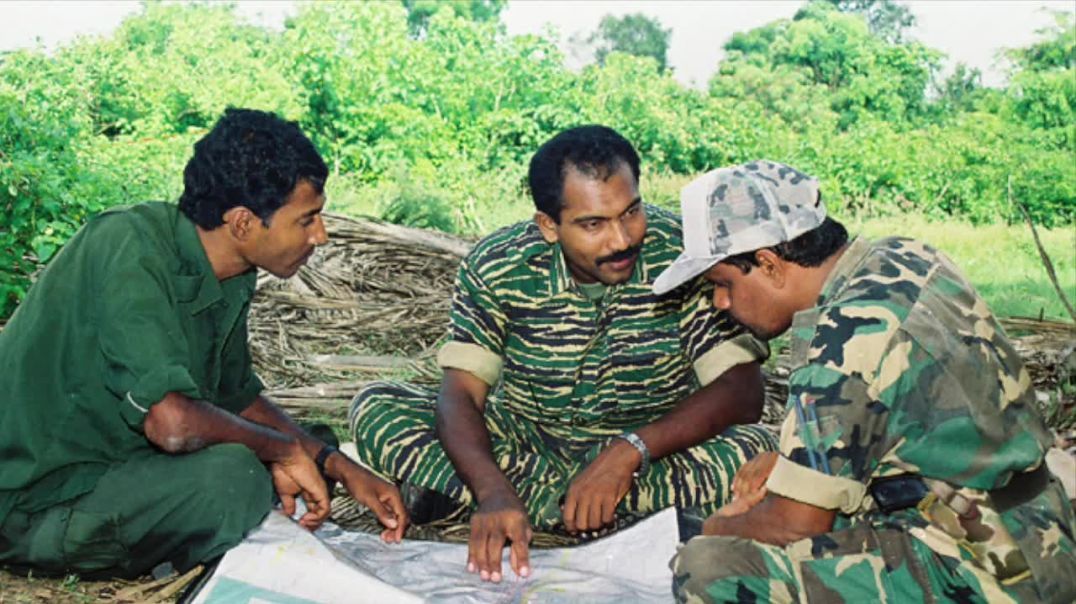 விழியின் ஓரம் - Vizhiyin Oram