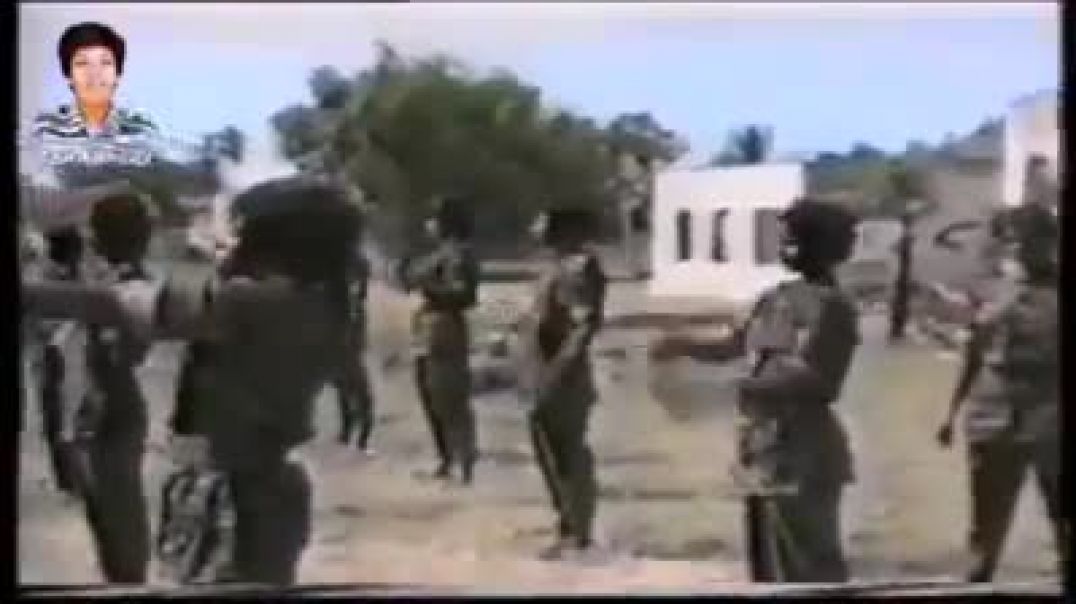 புரச்சியைப்படைக்க எழுந்த எங்கள் புயல்கலே