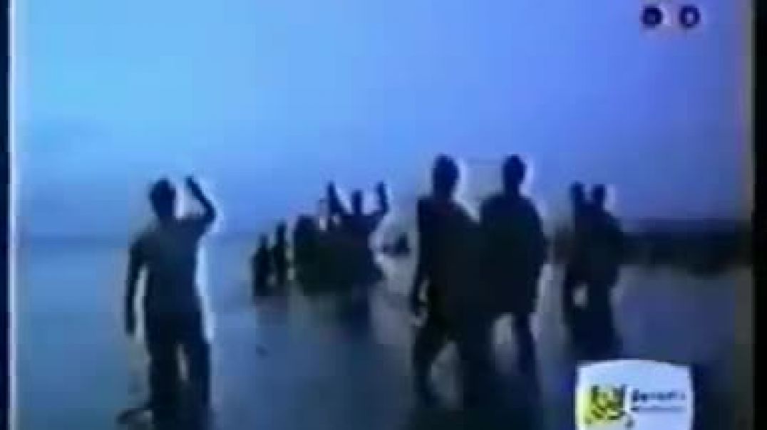 உள்ளுக்குள்ளே நெருப்பெரியும் - ullukkule nerupperiyum | original version