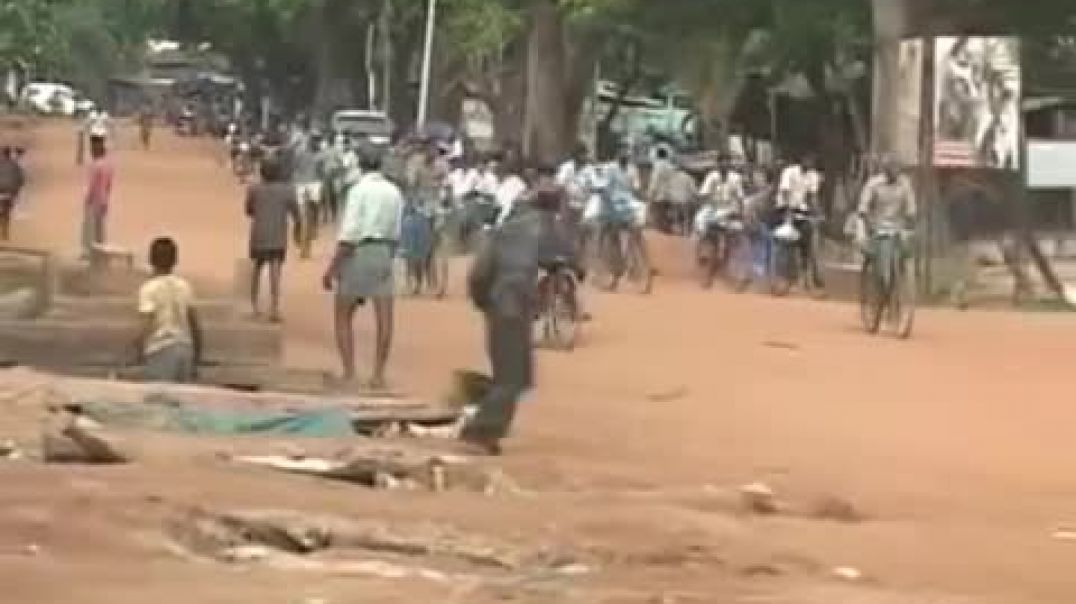 Sri Lankan army's artillery shell attack on tamil refugees