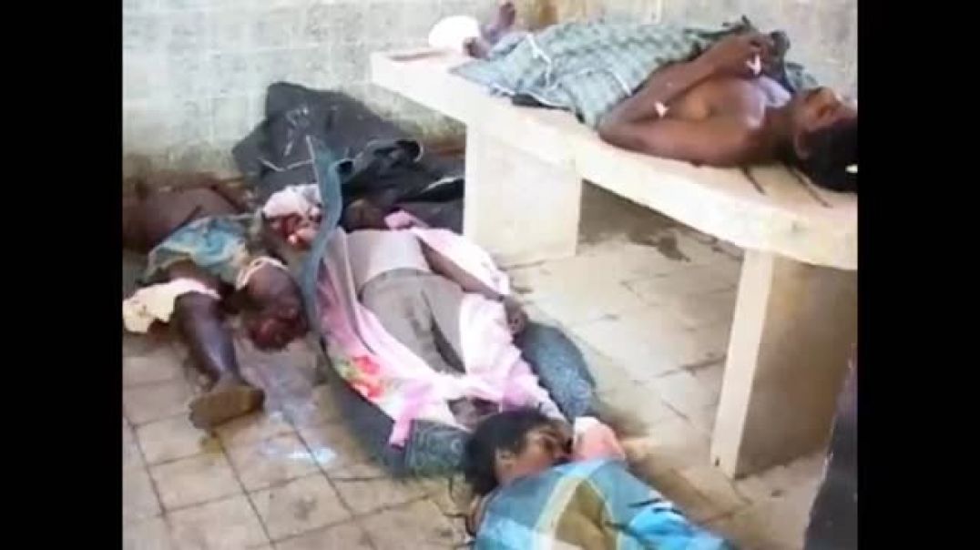 dead tamil civilans body in a hospital during 2009